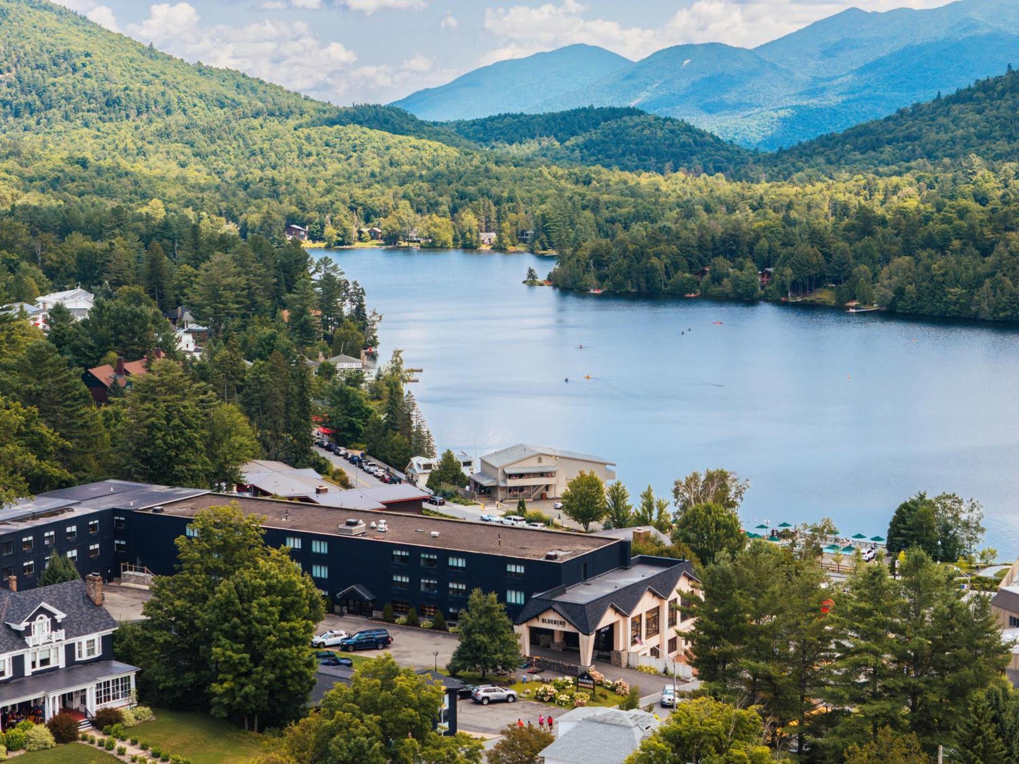 Bluebird Lake Placid Hotel Exterior foto