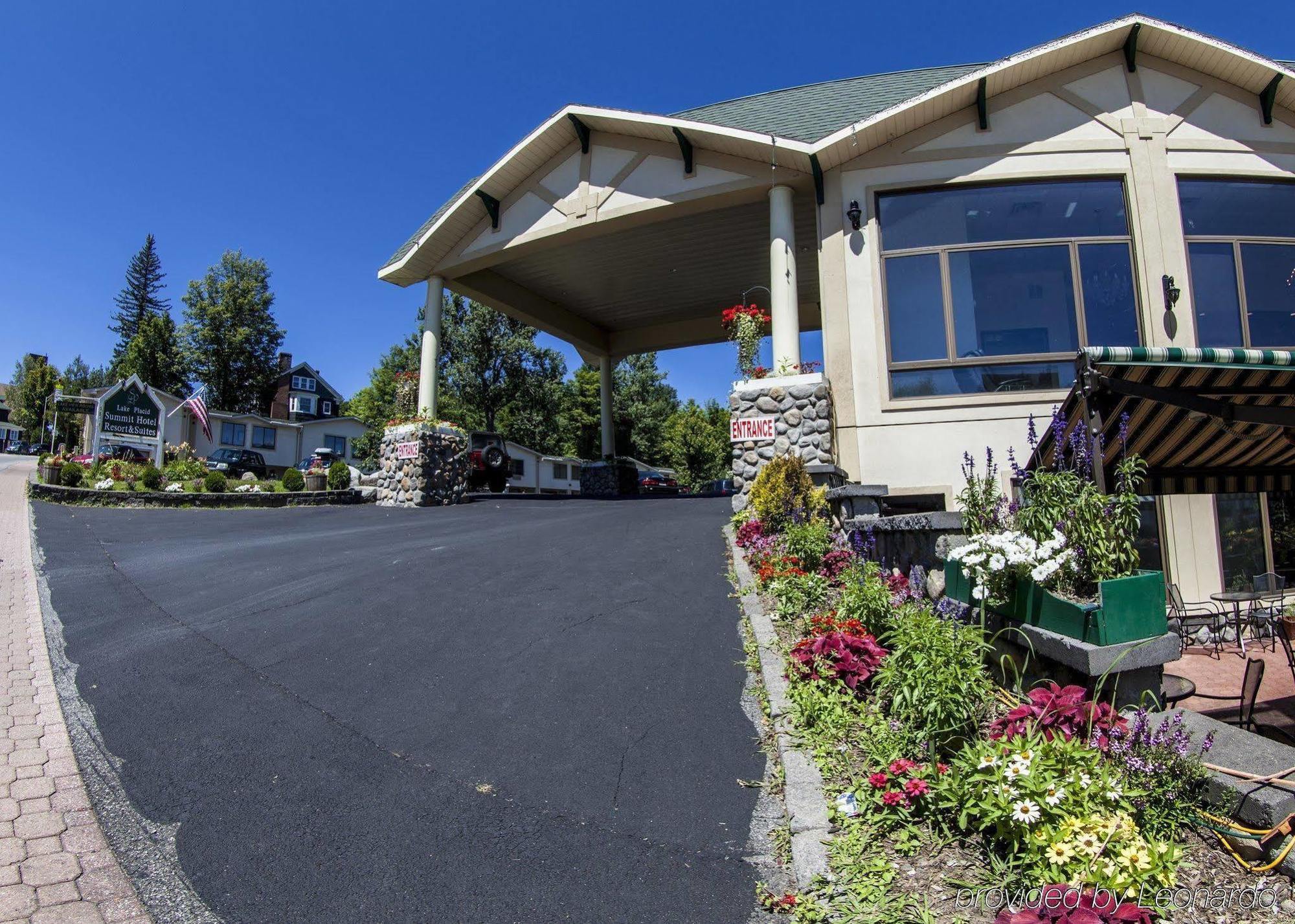 Bluebird Lake Placid Hotel Exterior foto